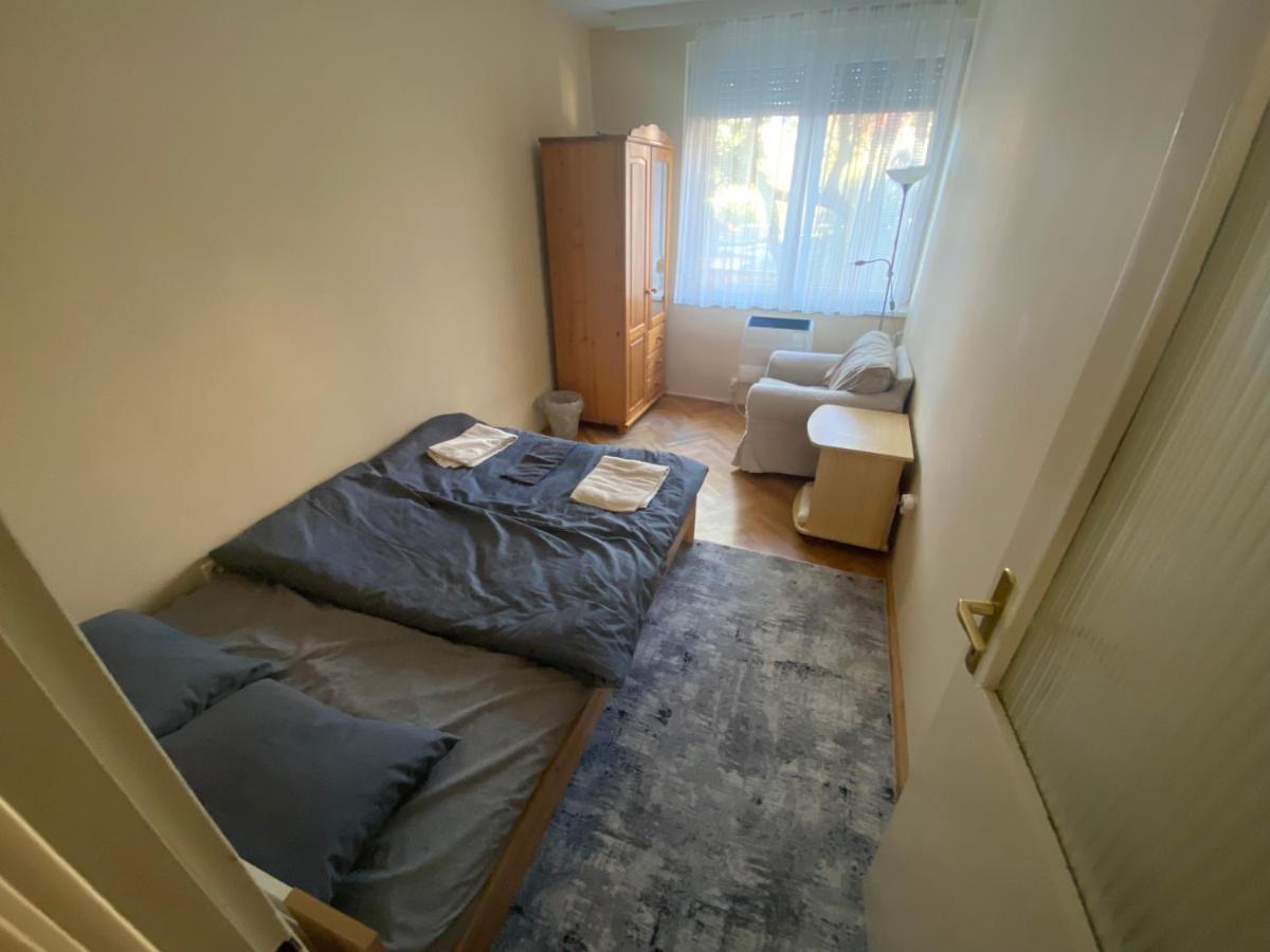 Oeguenc'S Apartment Szeged Extérieur photo